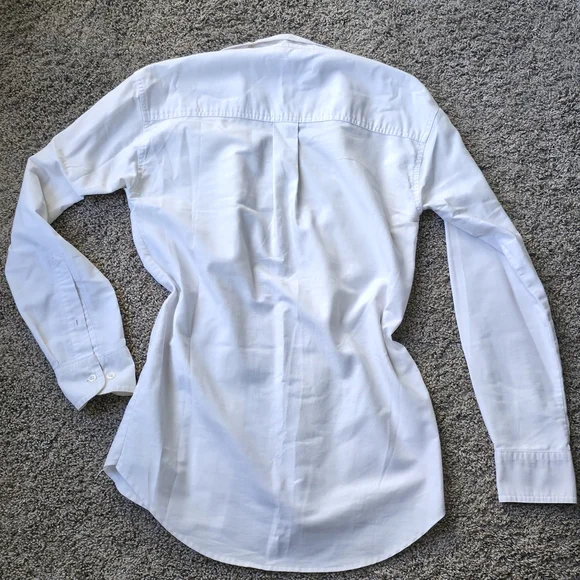 White Overzise Button-Down Shirt  Edgy Look , Office Wear,Layered Stayle - Picture 5 of 8